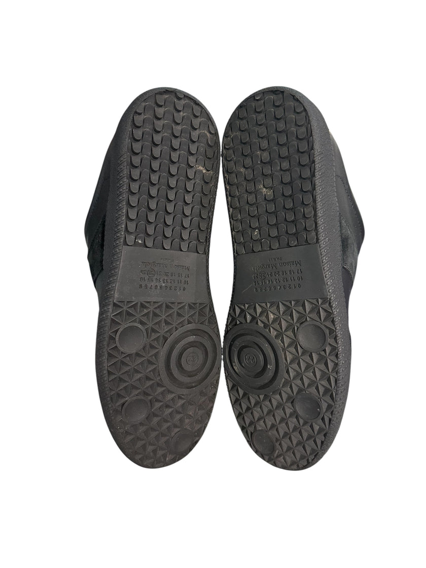 Maison Margiela Replica Black