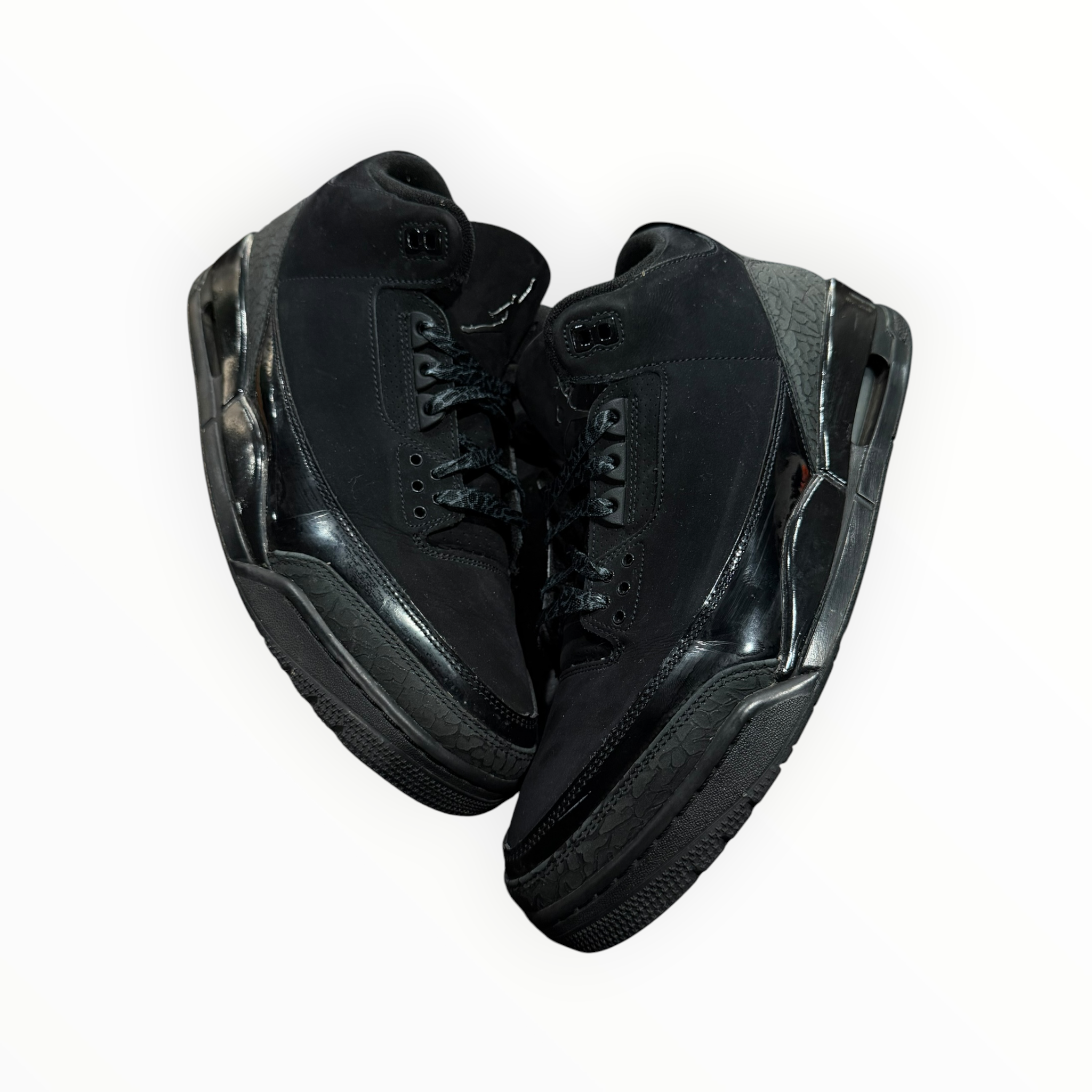 Jordan 3 Retro Black Cat (2025)