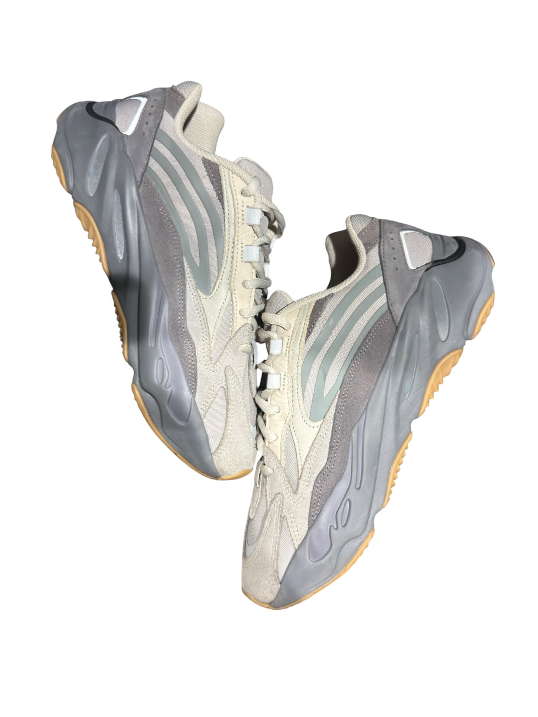 adidas Yeezy Boost 700 V2 Tephra