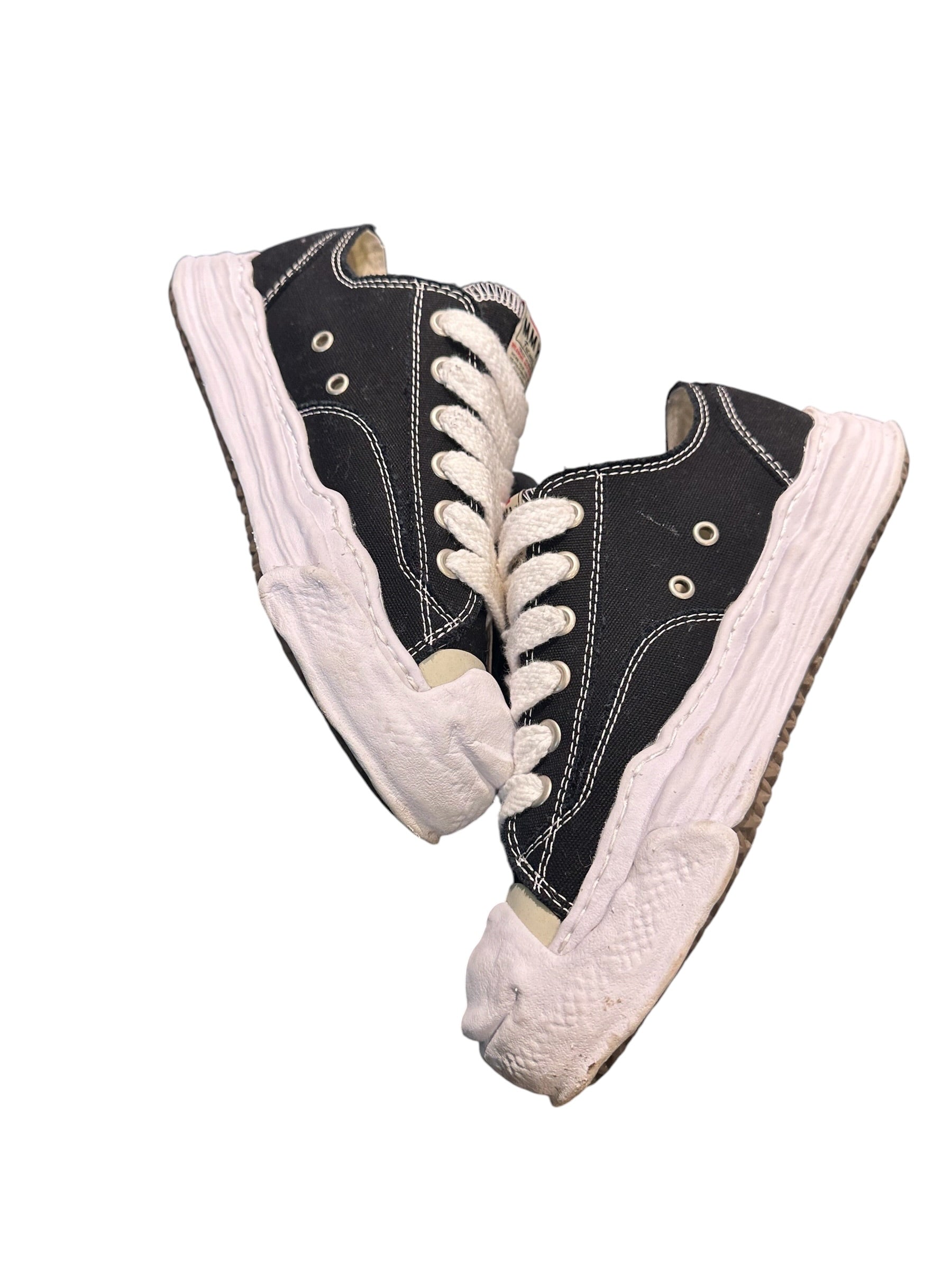 Maison Mihara Yasuhiro Hank OG Sole Canvas Low Black