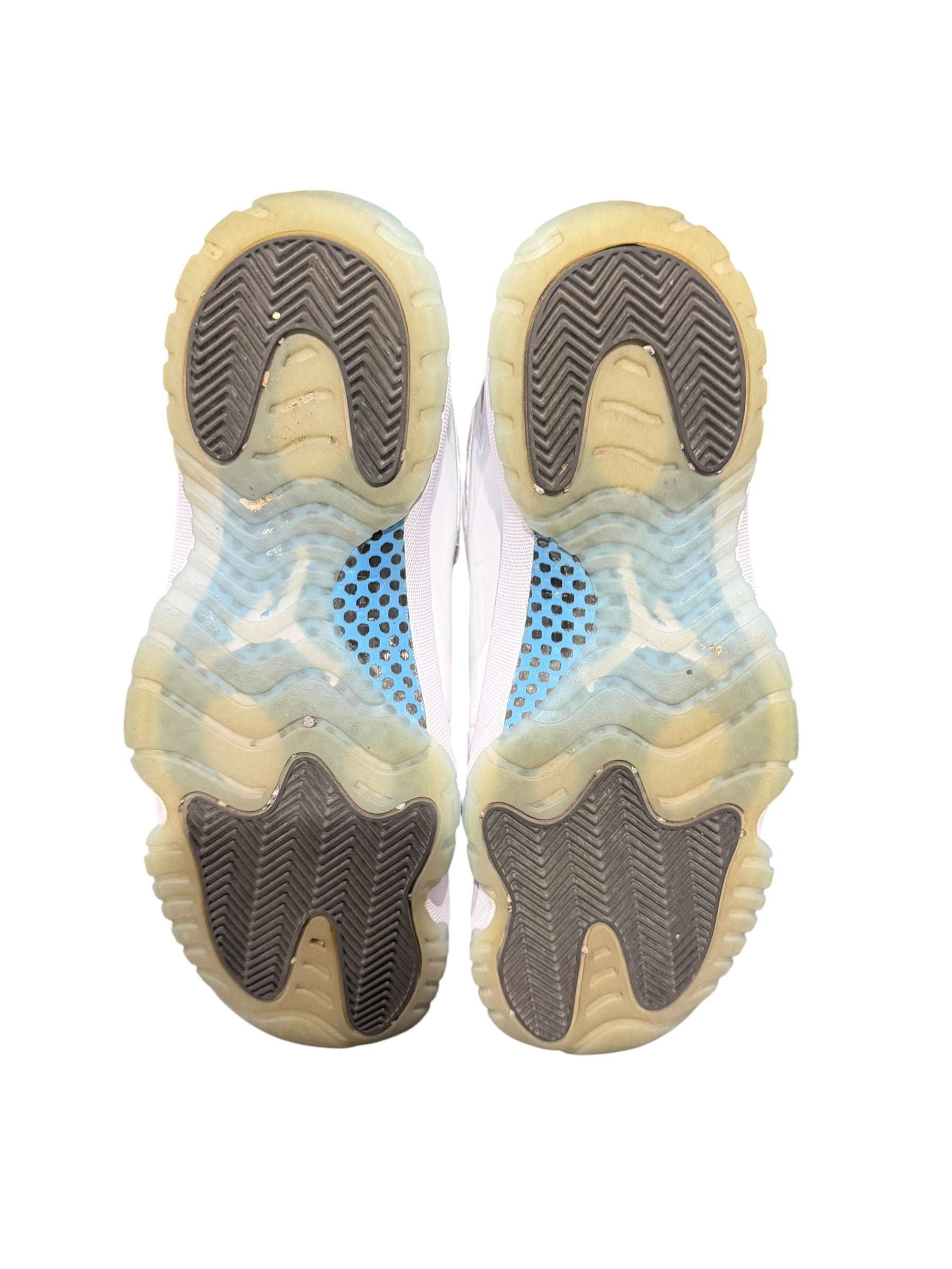 Jordan 11 Retro Legend Blue (2024)
