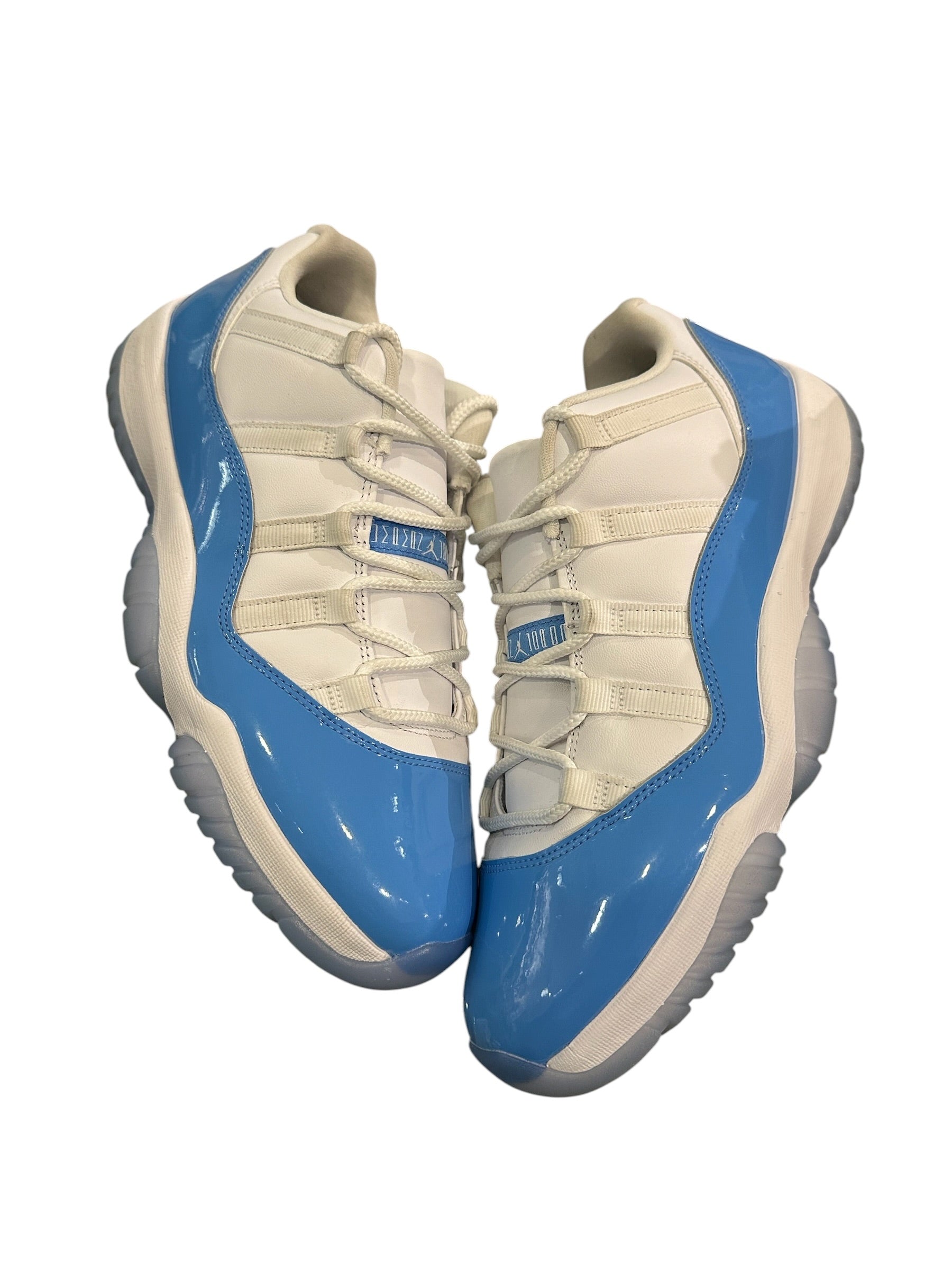 Jordan 11 Retro Low University Blue (2026)