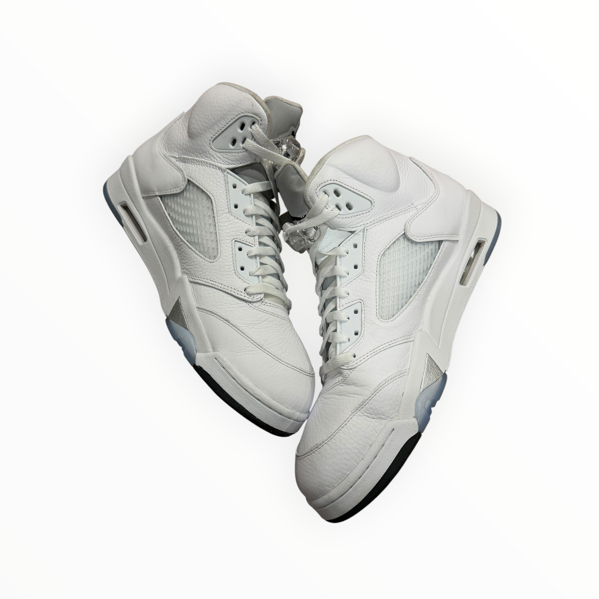 Jordan 5 Retro White Metallic (2026)
